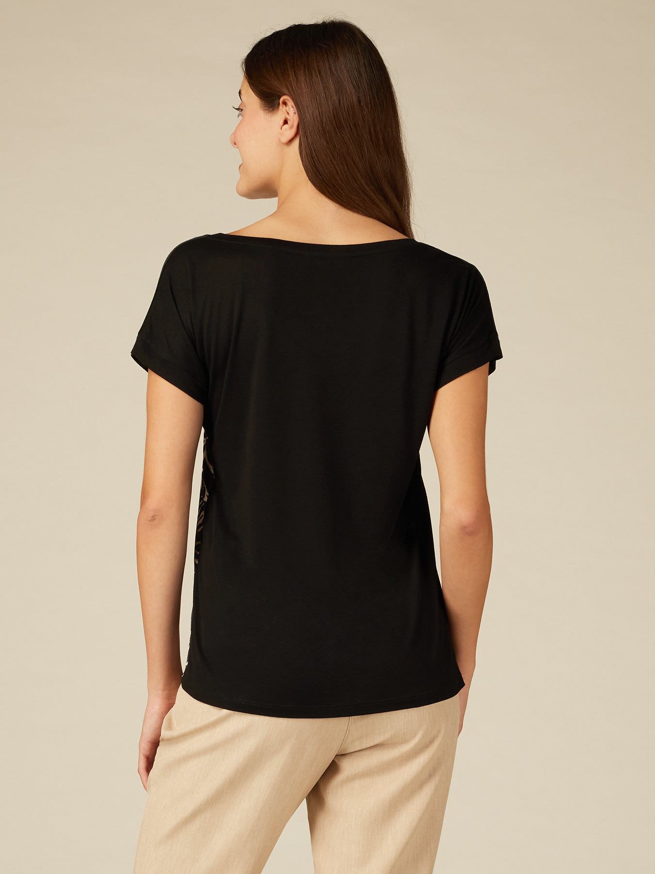 T-shirt bimaterica stampa animalier image number 1