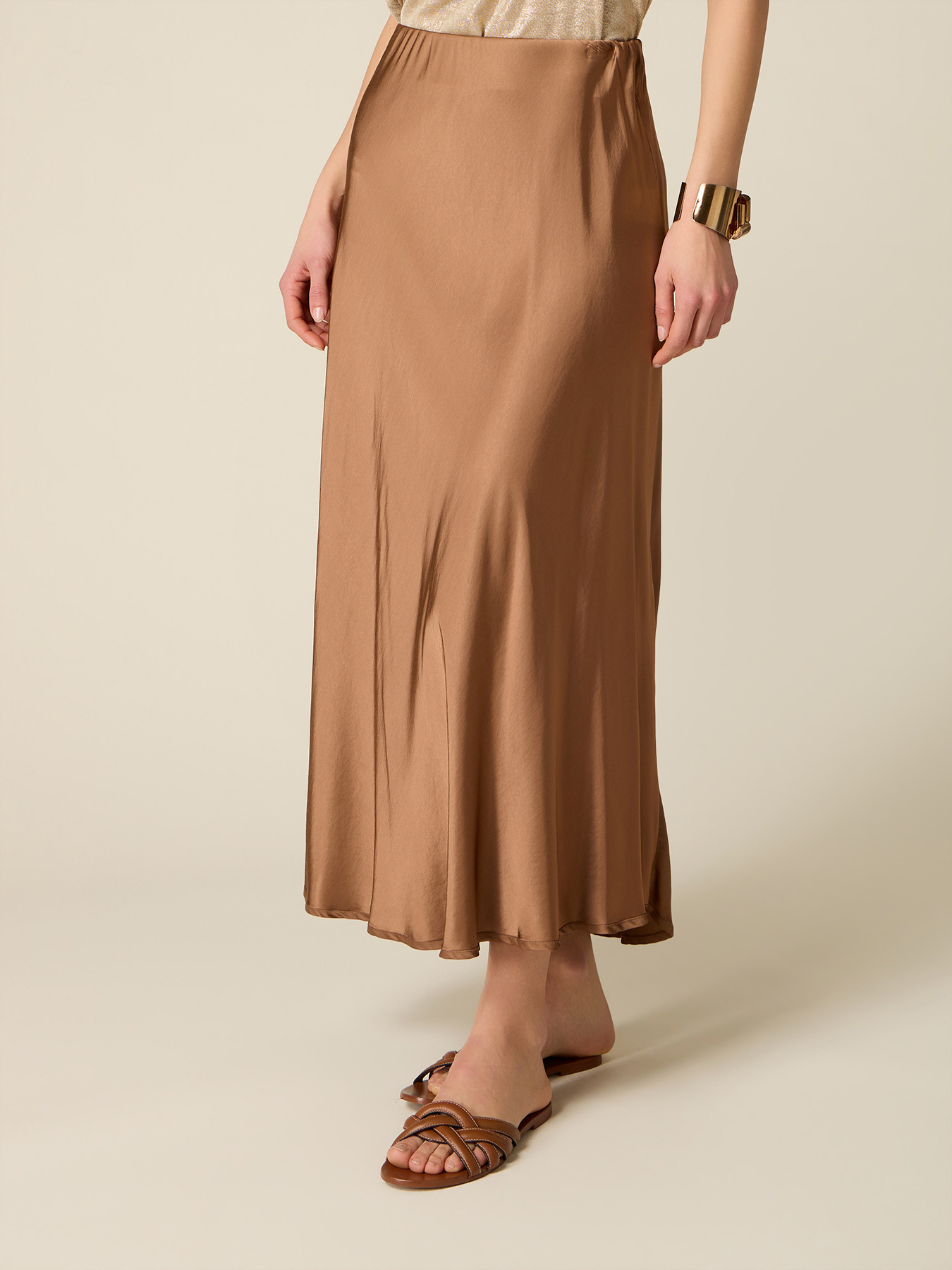 Jupe en satin de viscose image number 3