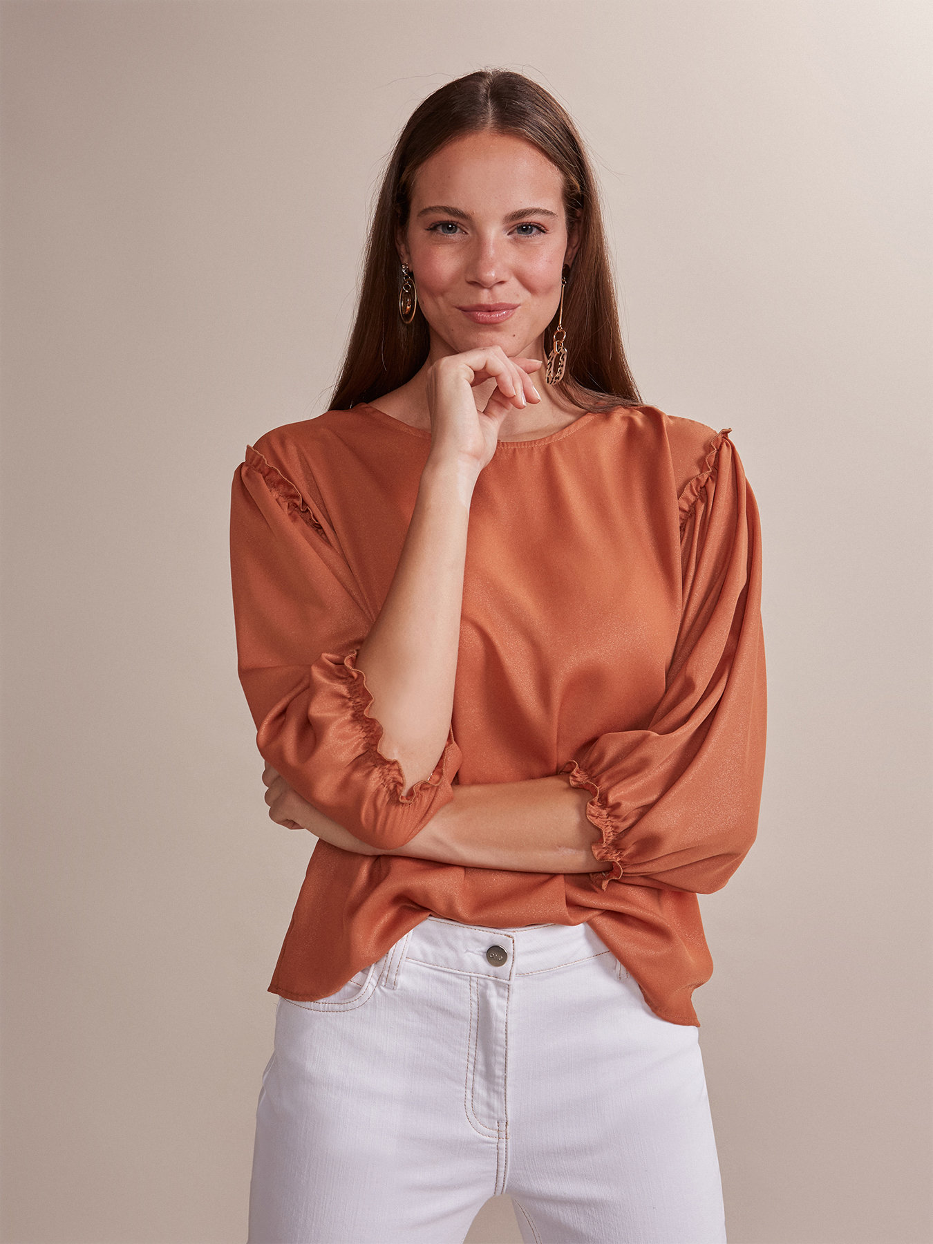 Blusa fluida con rouches sulle spalle image number 0