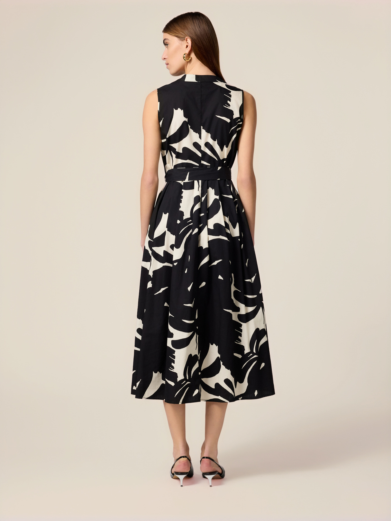 Midi flared dress in poplin image number 1