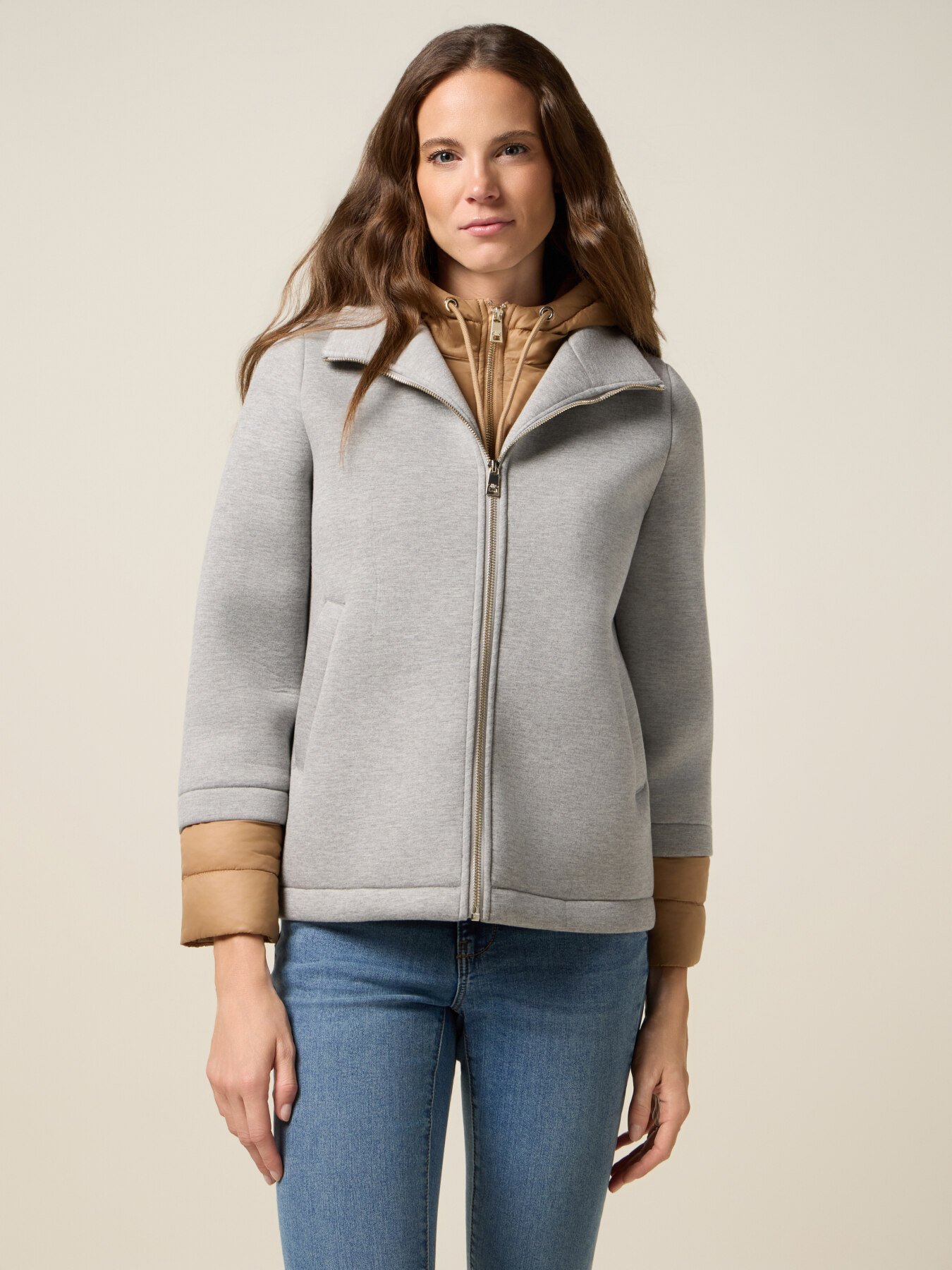 Two-material combined jacket image number 0