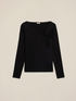 T-shirt slim con scollo asimmetrico image number 4