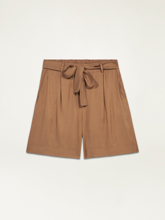 Bermuda shorts in twill with sash
