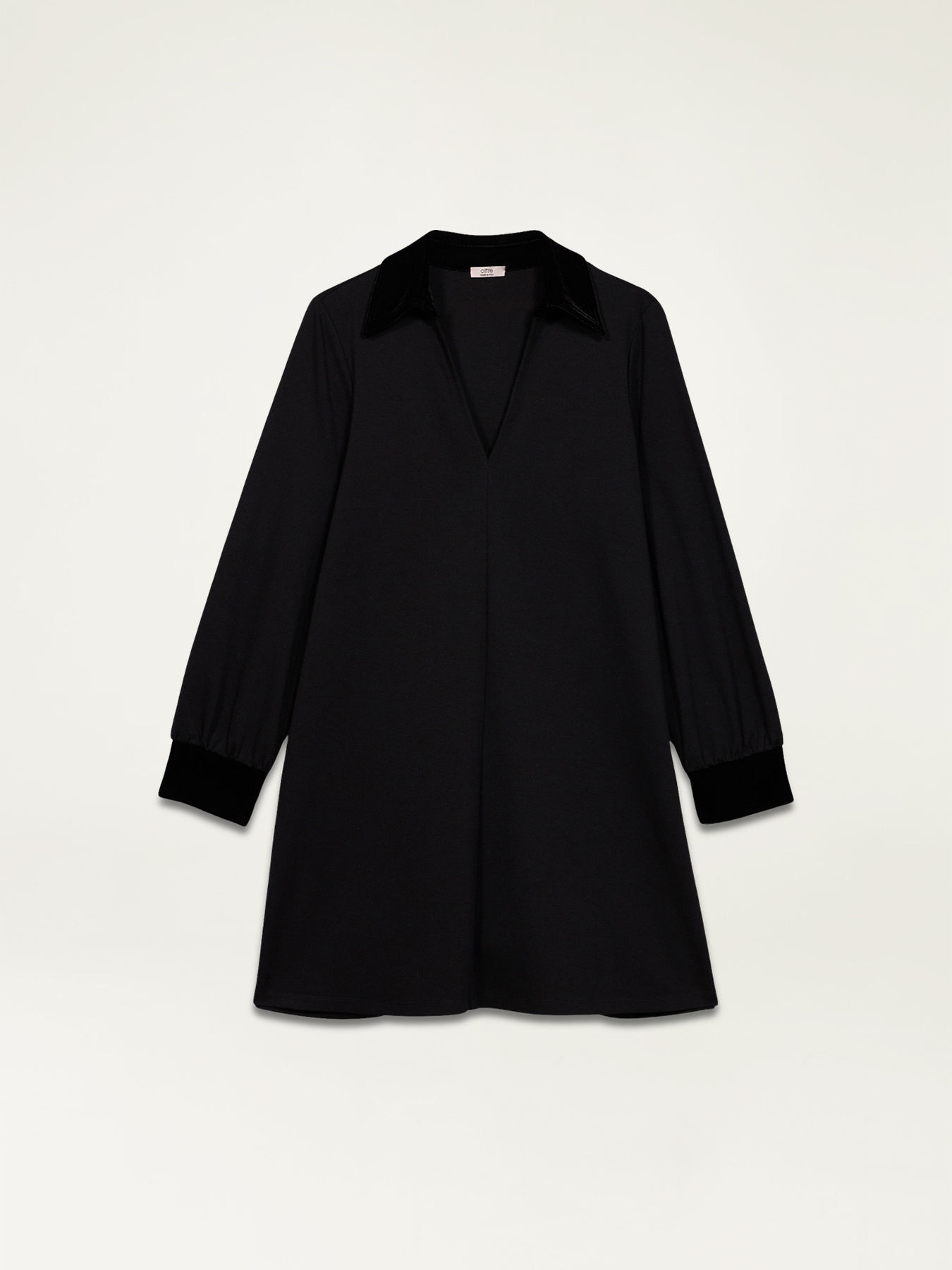 Dress with velvet details image number 4
