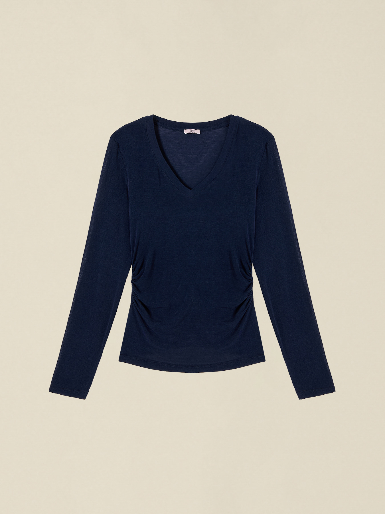 V-neck cashmere blend T-shirt image number 3