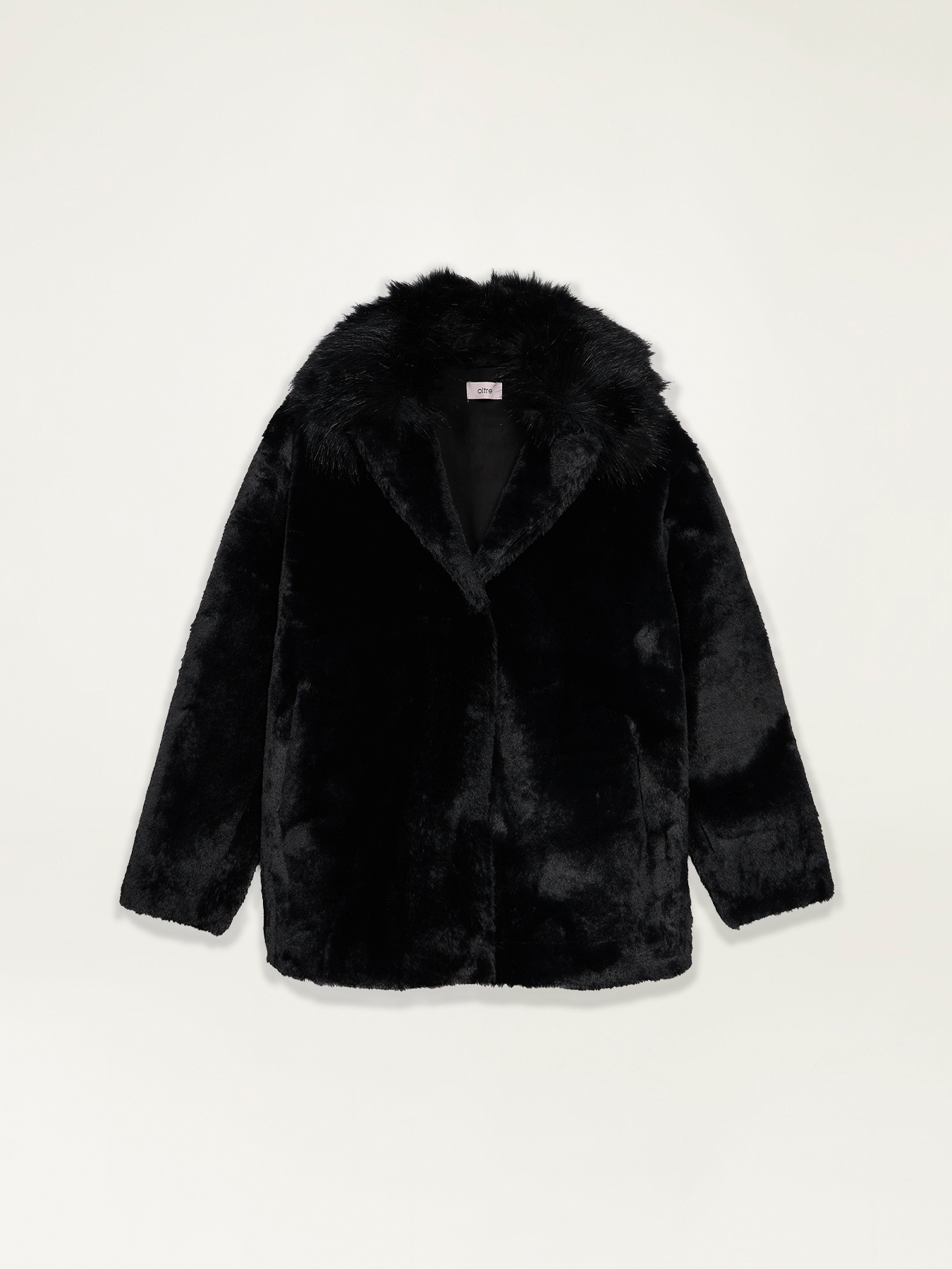 Jacke in Pelz-Optik image number 4