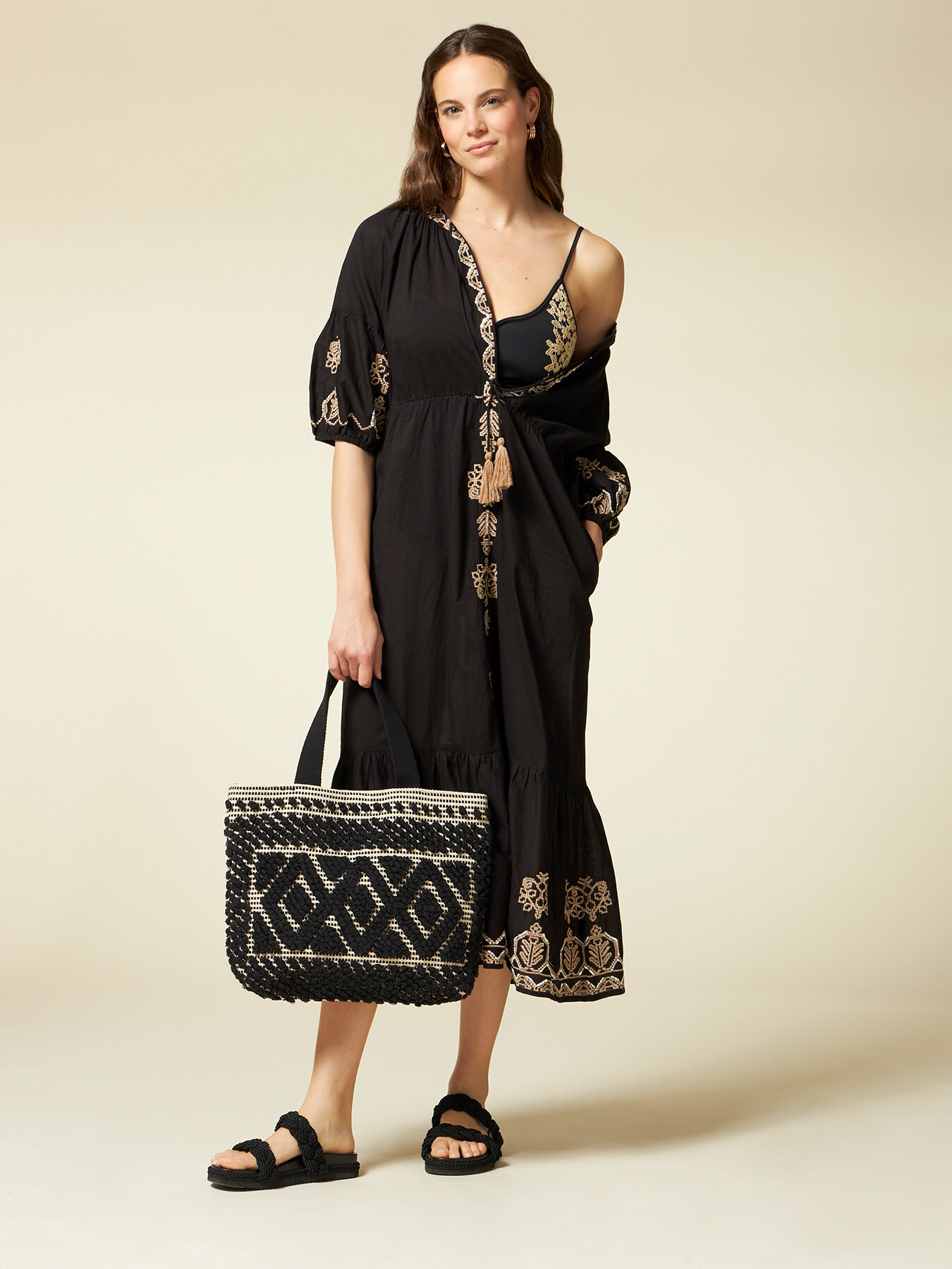 Vestito lungo estivo con ricami image number 0