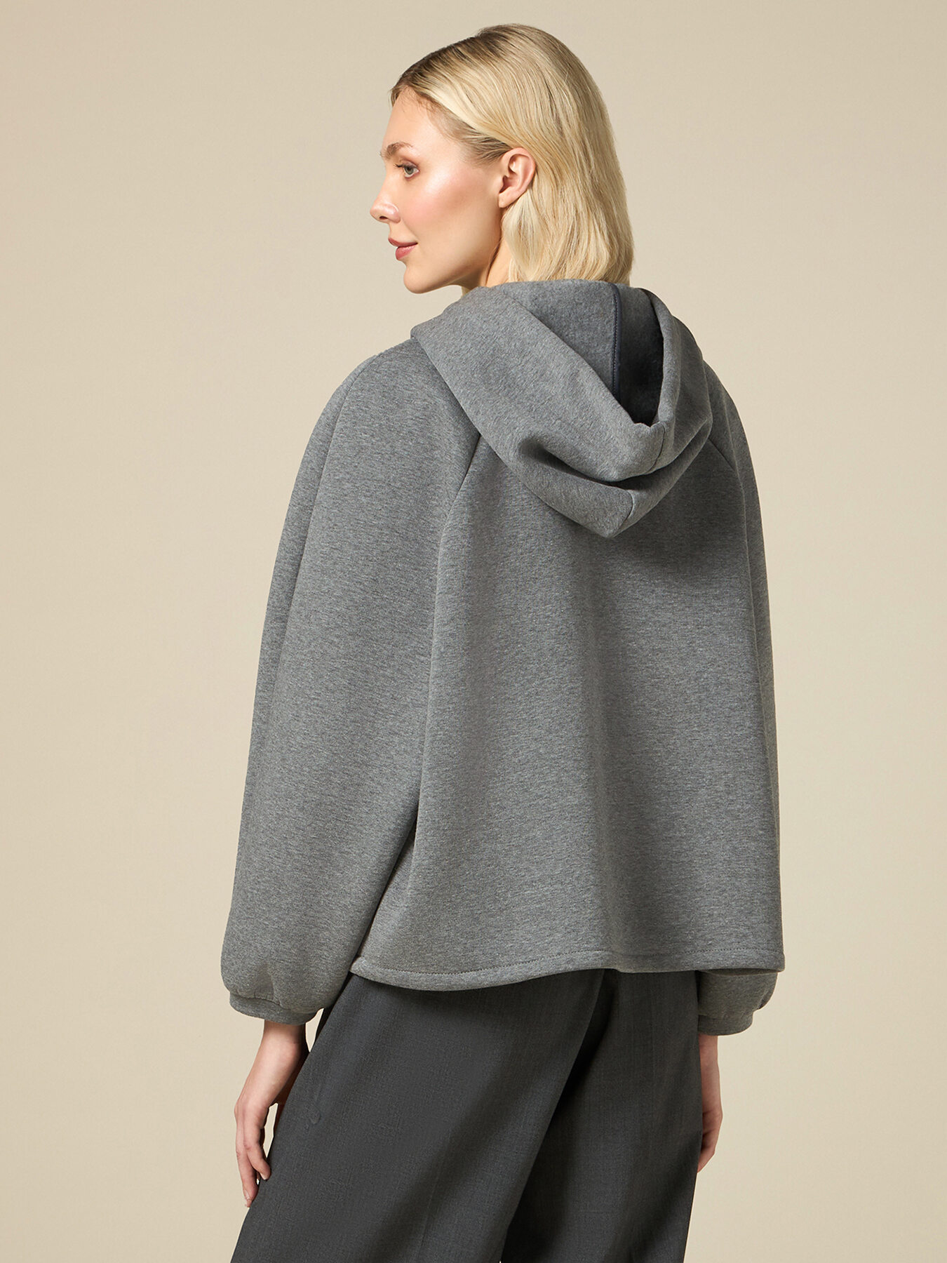 Felpa boxy con rouches in velluto image number 1