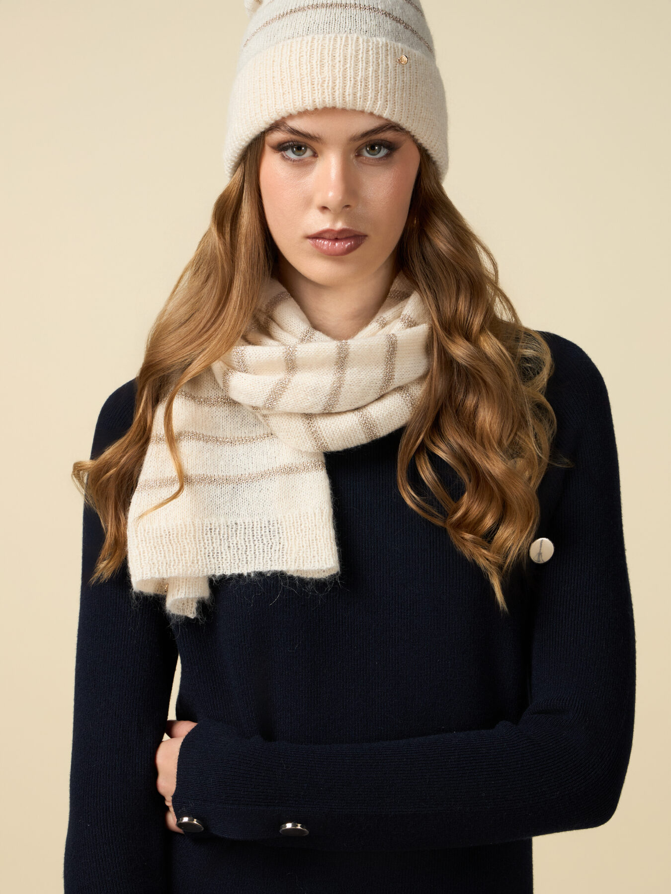 Bufanda de rayas de l&uacute;rex image number 0