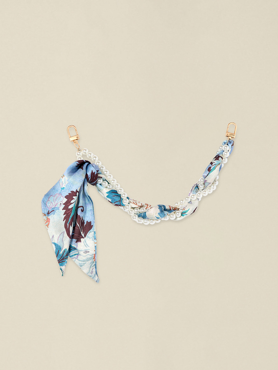 Charms de tela con anillas met&aacute;licas