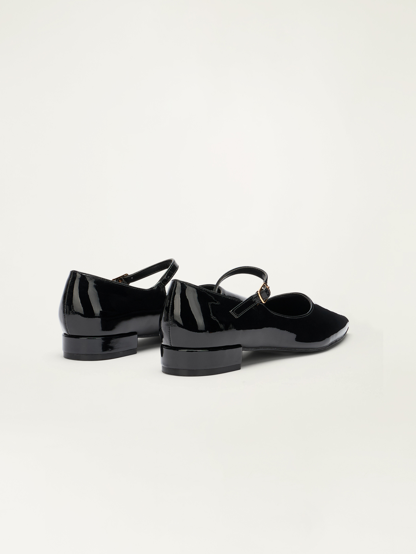 Patent leather ballet flats image number 3