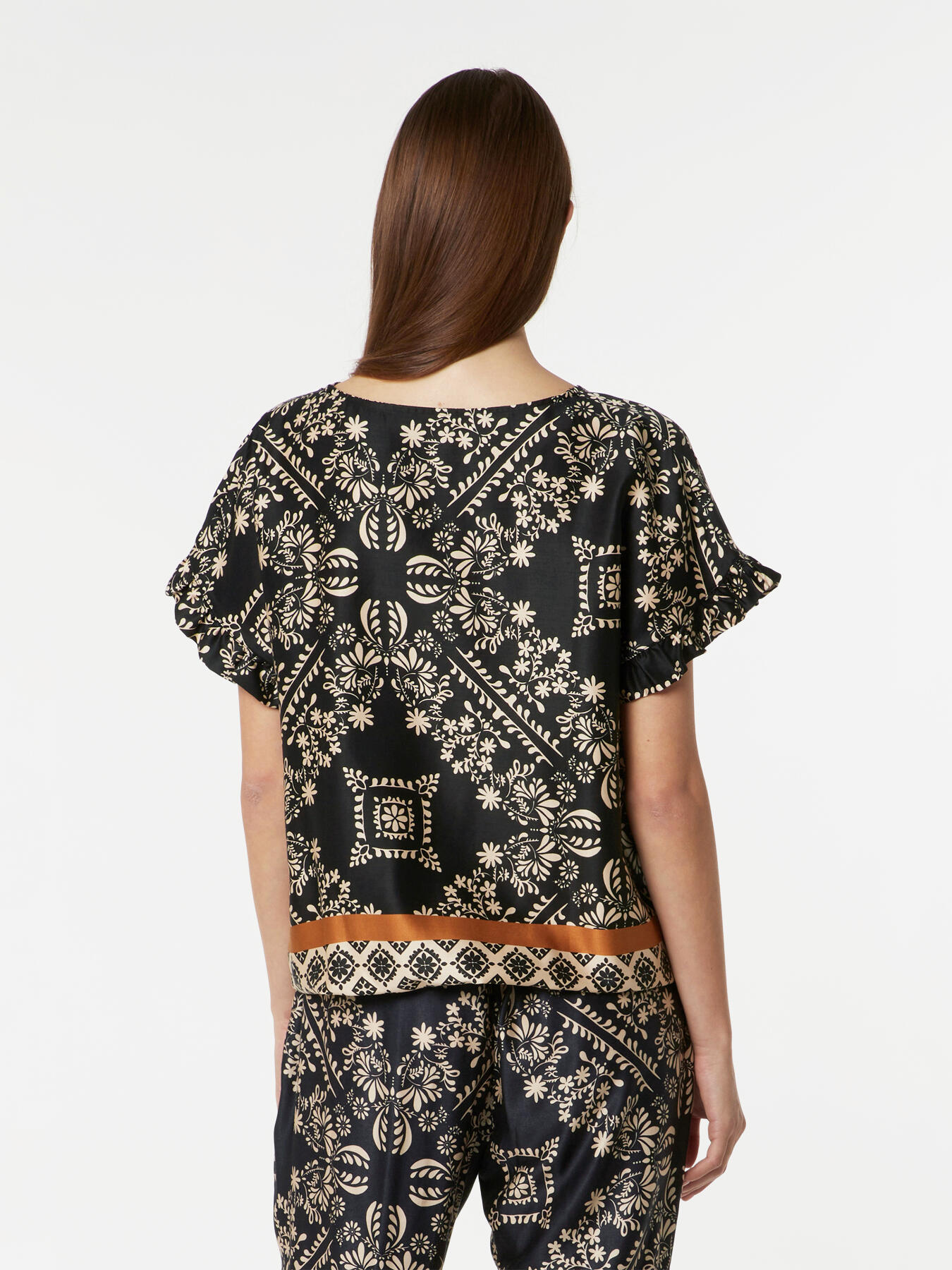 Blouse with ethnic pattern image number 1