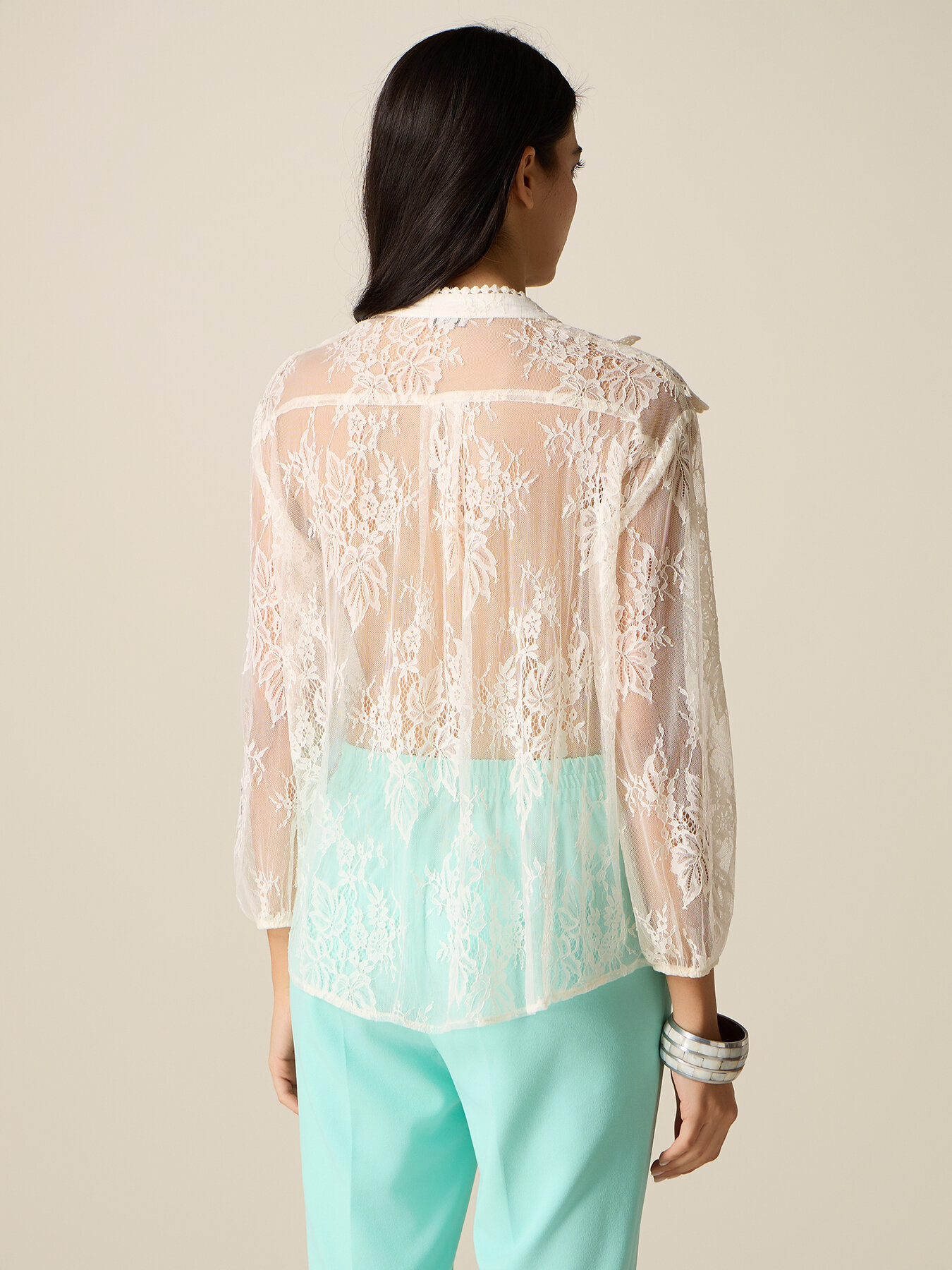 Camisa de tul bordado transparente image number 1