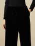 Samthose mit Kristallsteinen image number 2