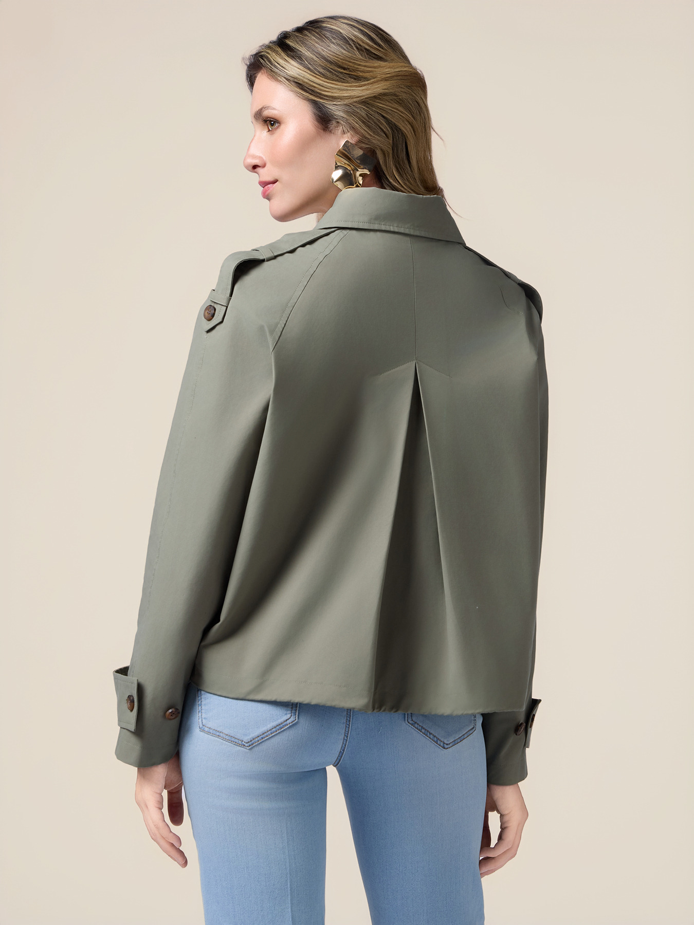 Short double-breasted trench coat image number 1