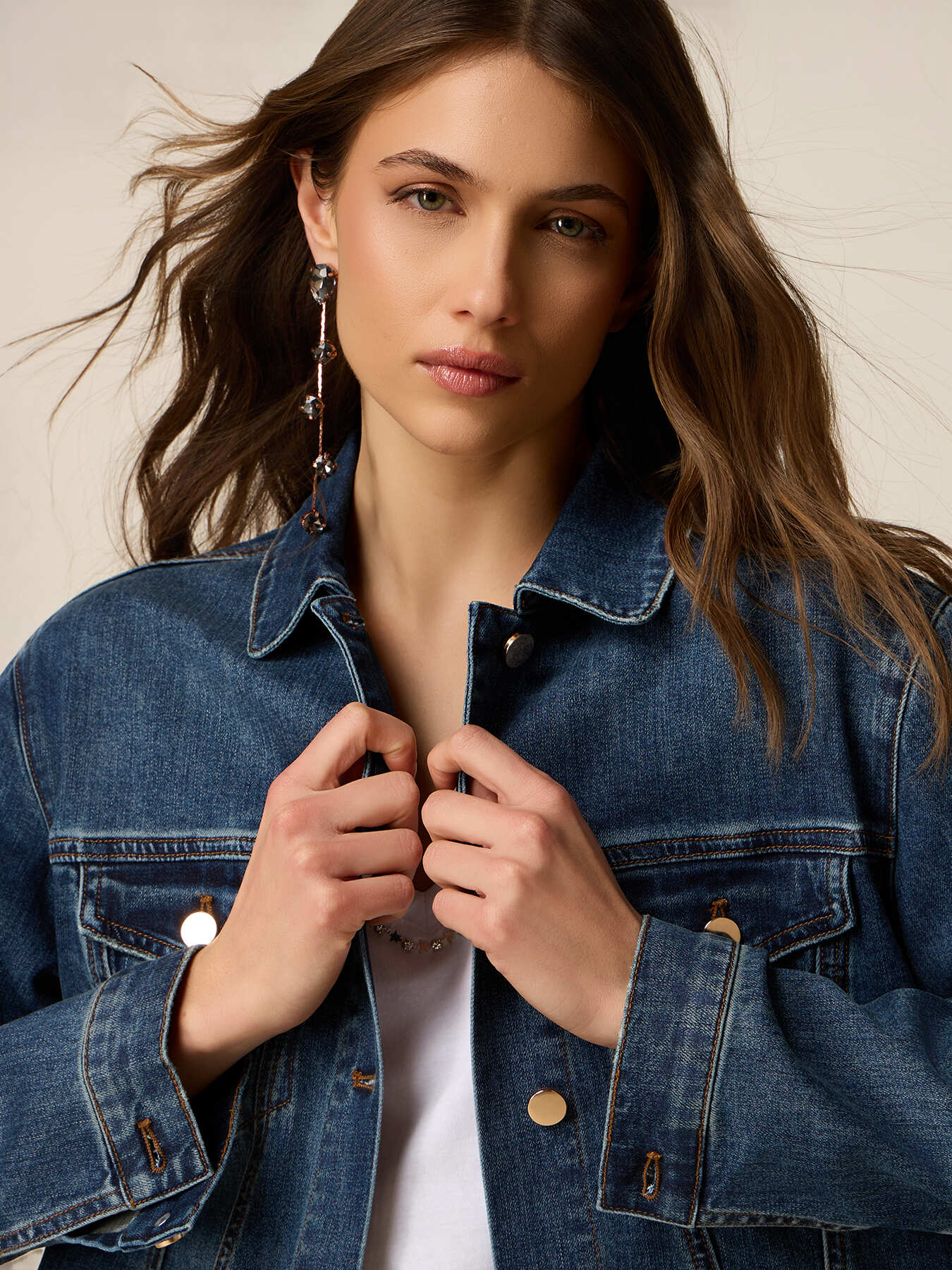 Chaqueta de denim image number 2