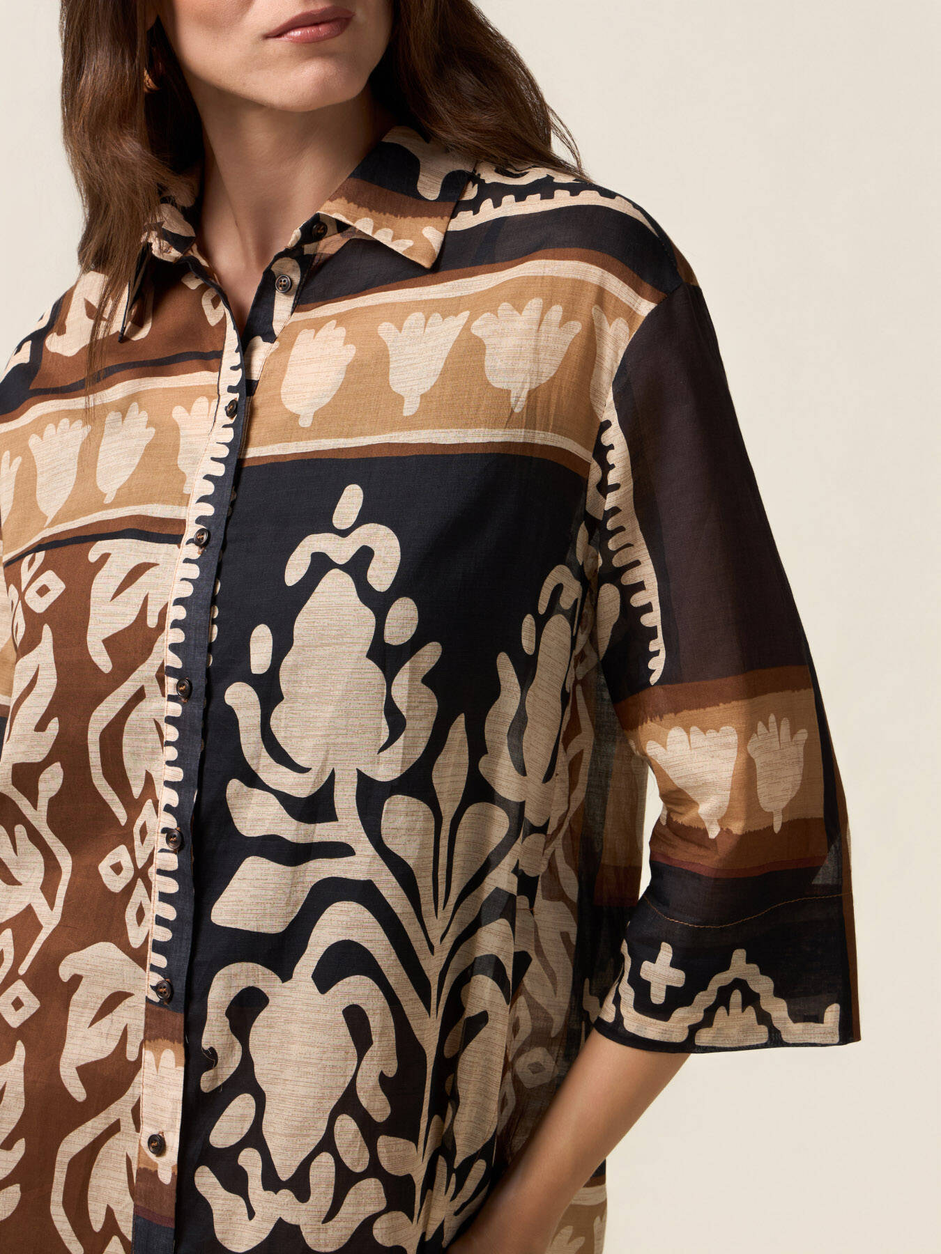 Chemise en coton &agrave; motifs image number 2
