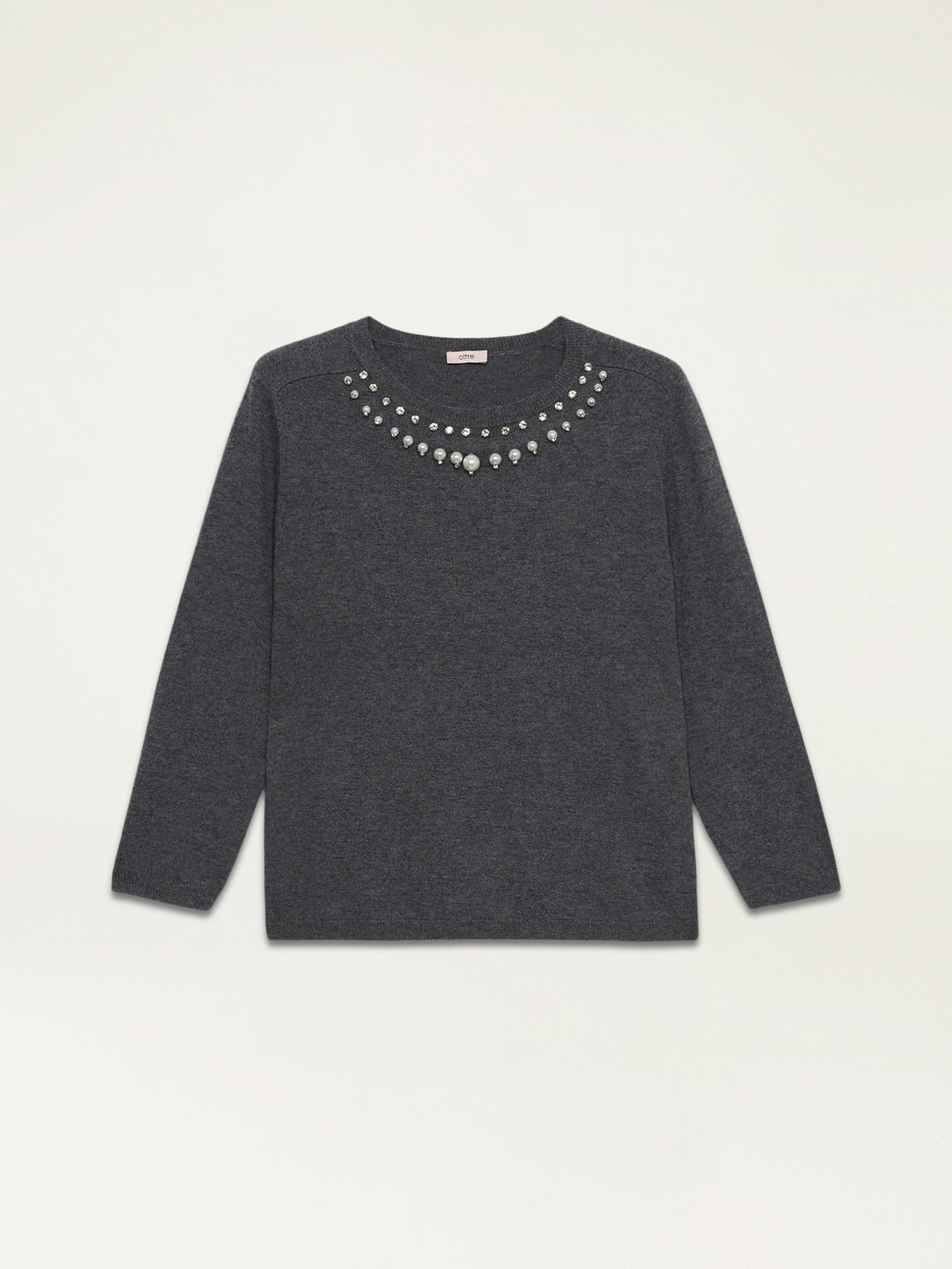 Pullover mit Schmuck-Stickerei image number 3