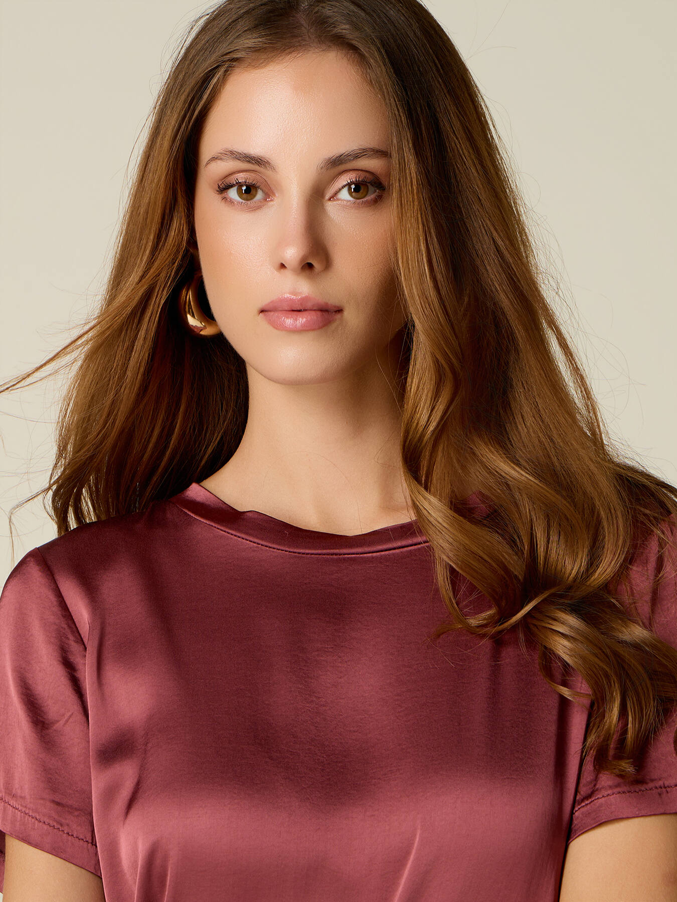 Blusa in raso misto viscosa image number 2
