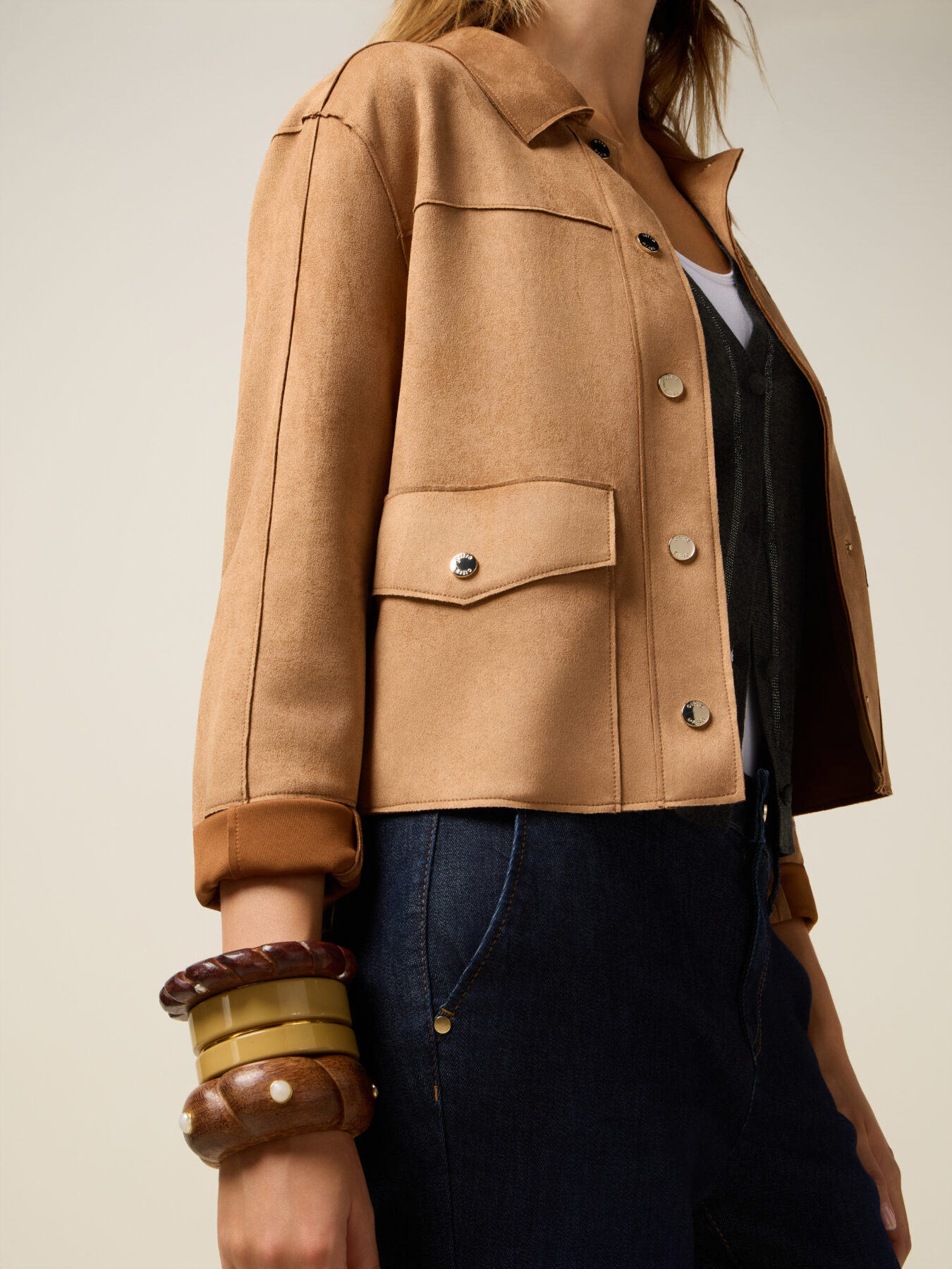 Chaqueta corta de tejido suave image number 2