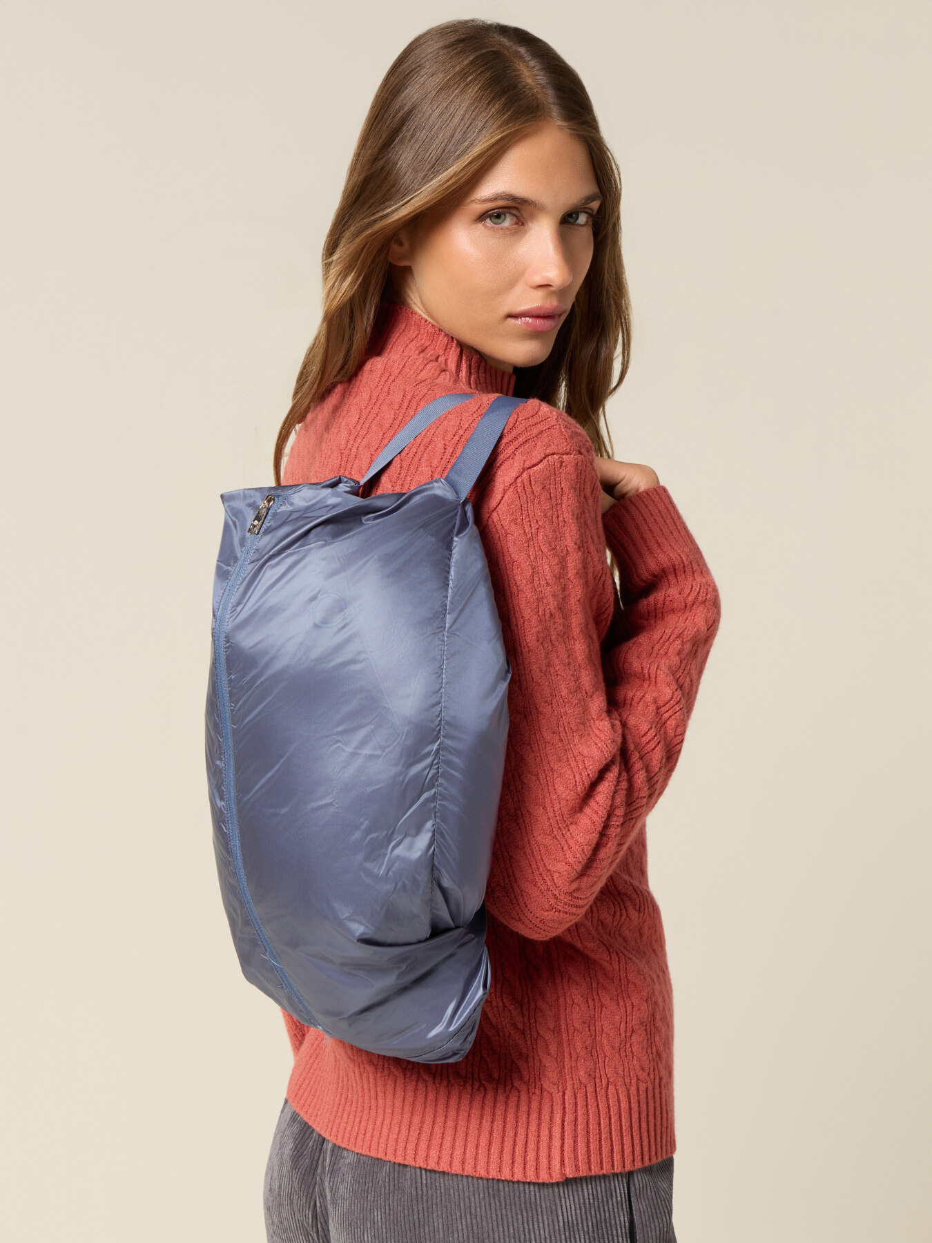 Puffy bag down jacket image number 3