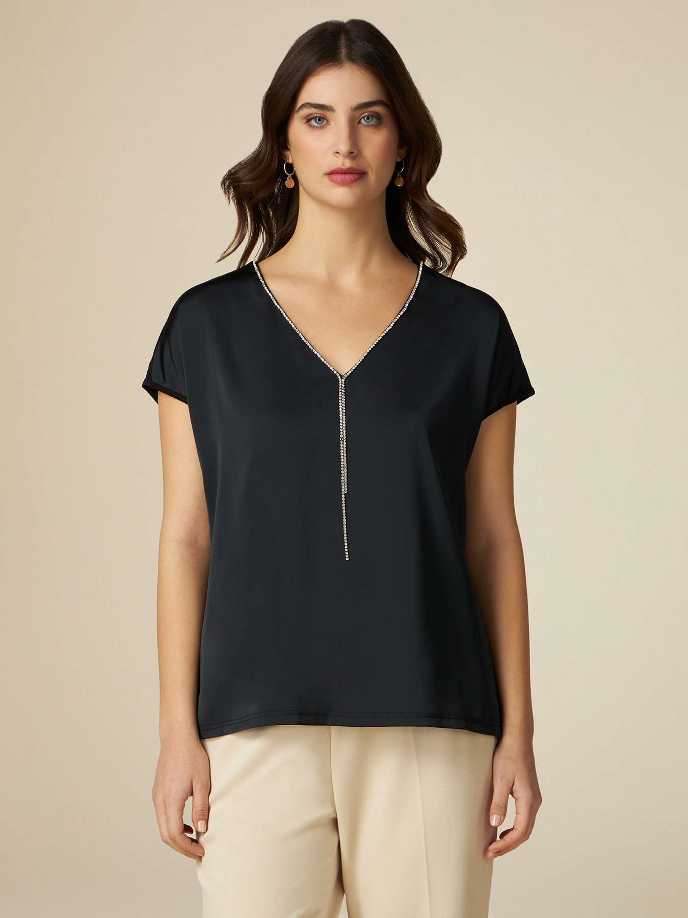 T-shirt bi-mati&egrave;re avec cha&icirc;ne bijou image number 0