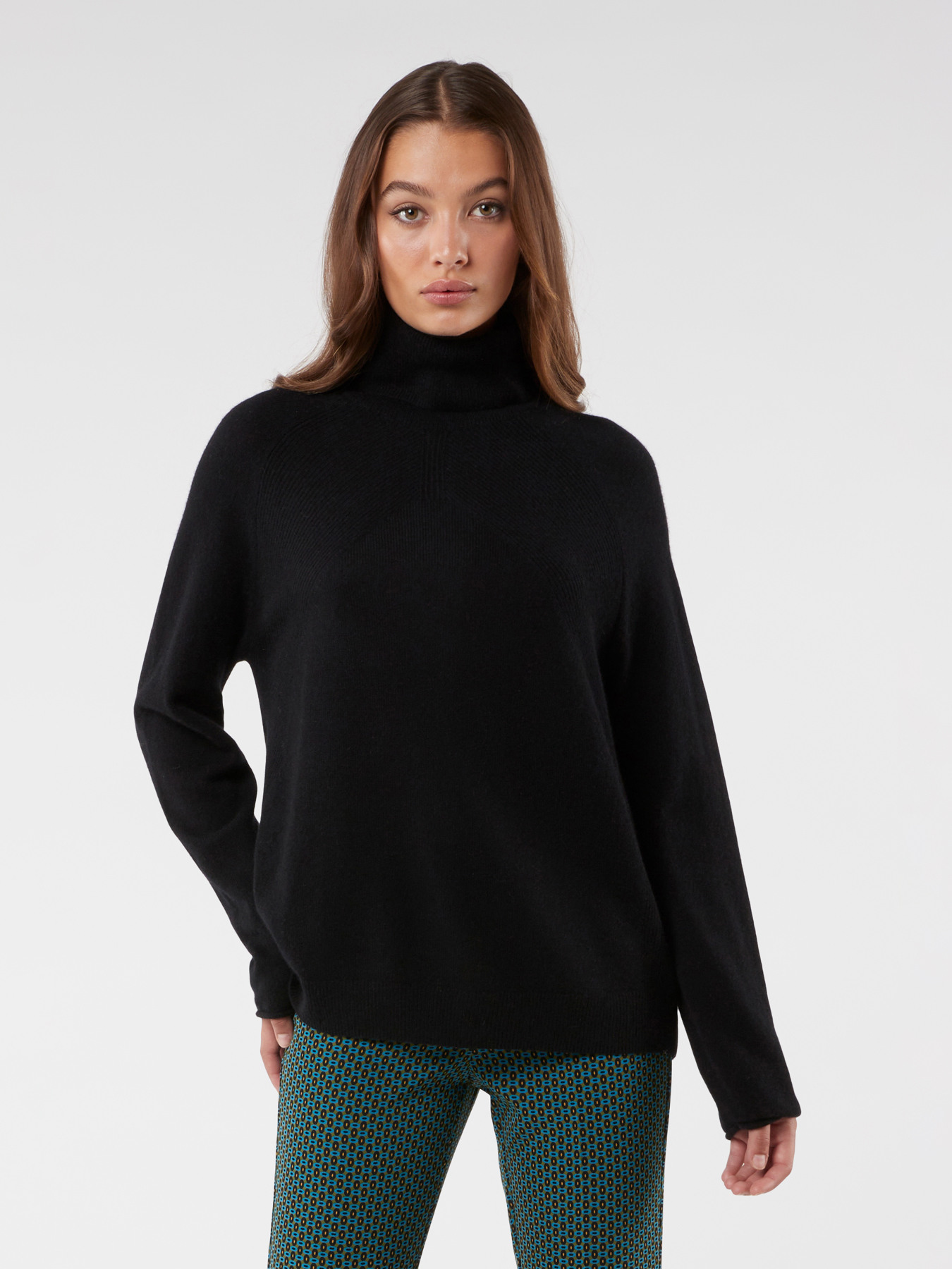Rollkragenpullover aus Kaschmir image number 0