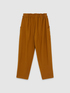 Jogger con bolsillos grandes image number 4