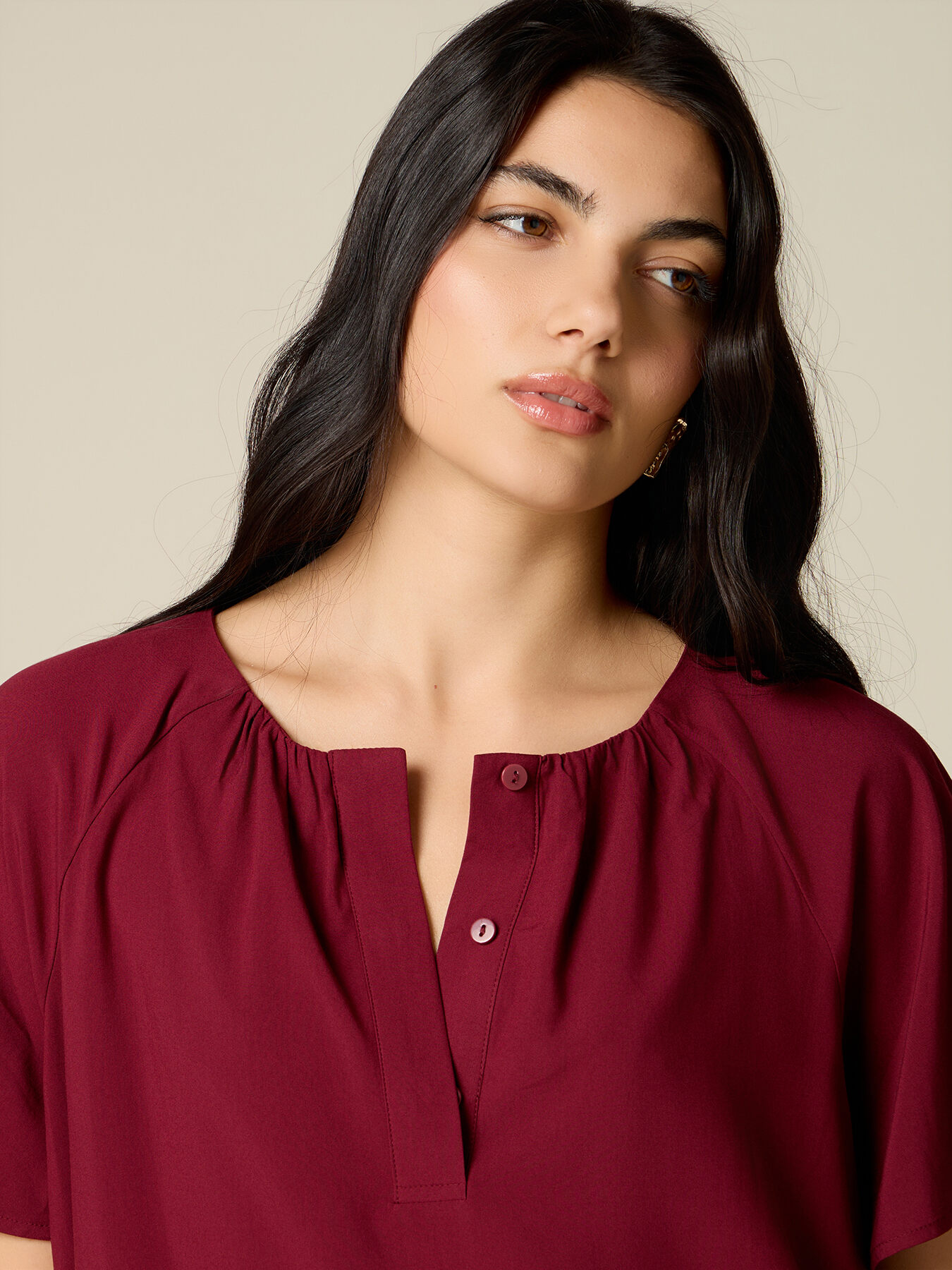 Blouse en viscose avec drap&eacute; image number 2