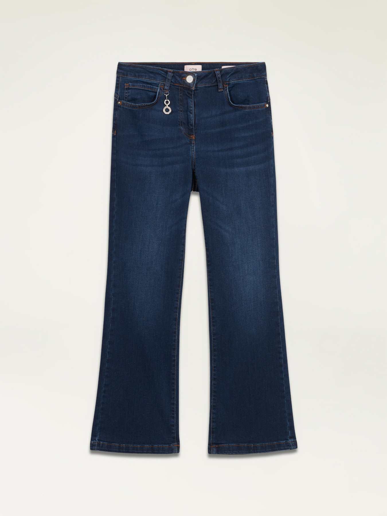 Umweltfreundliche Flare-Jeans mit Charm image number 4