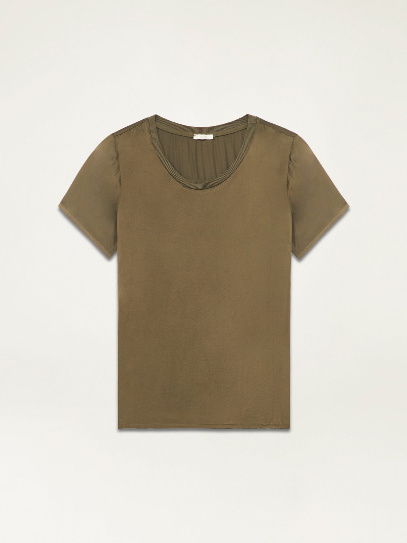 Blusa de raso image number 3