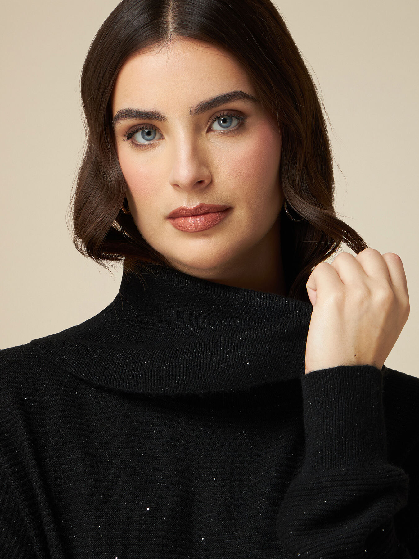 Col roul&eacute; type ottoman de laine m&eacute;lang&eacute;e image number 2