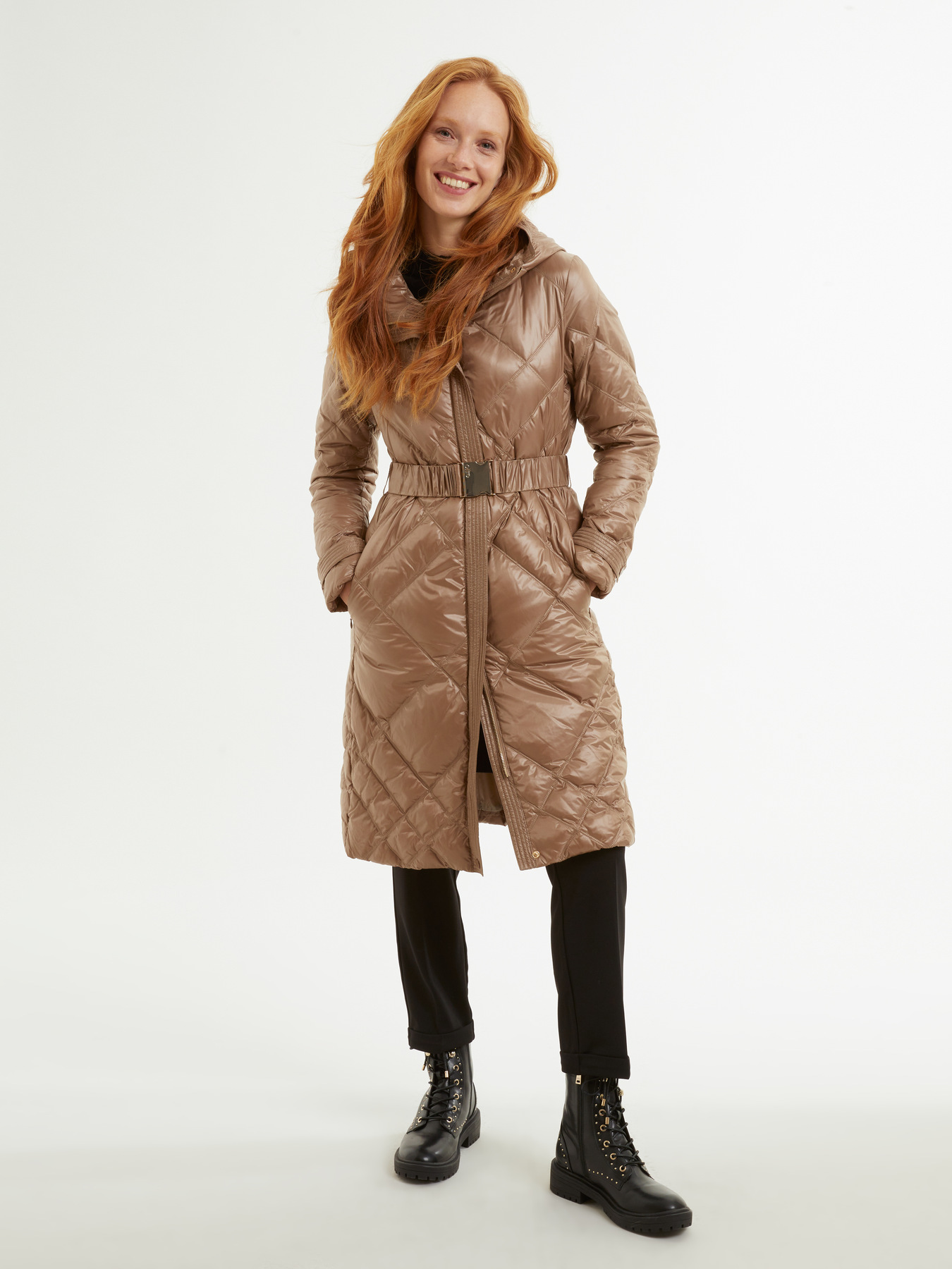 Lange Daunenjacke aus echten Daunen image number 0