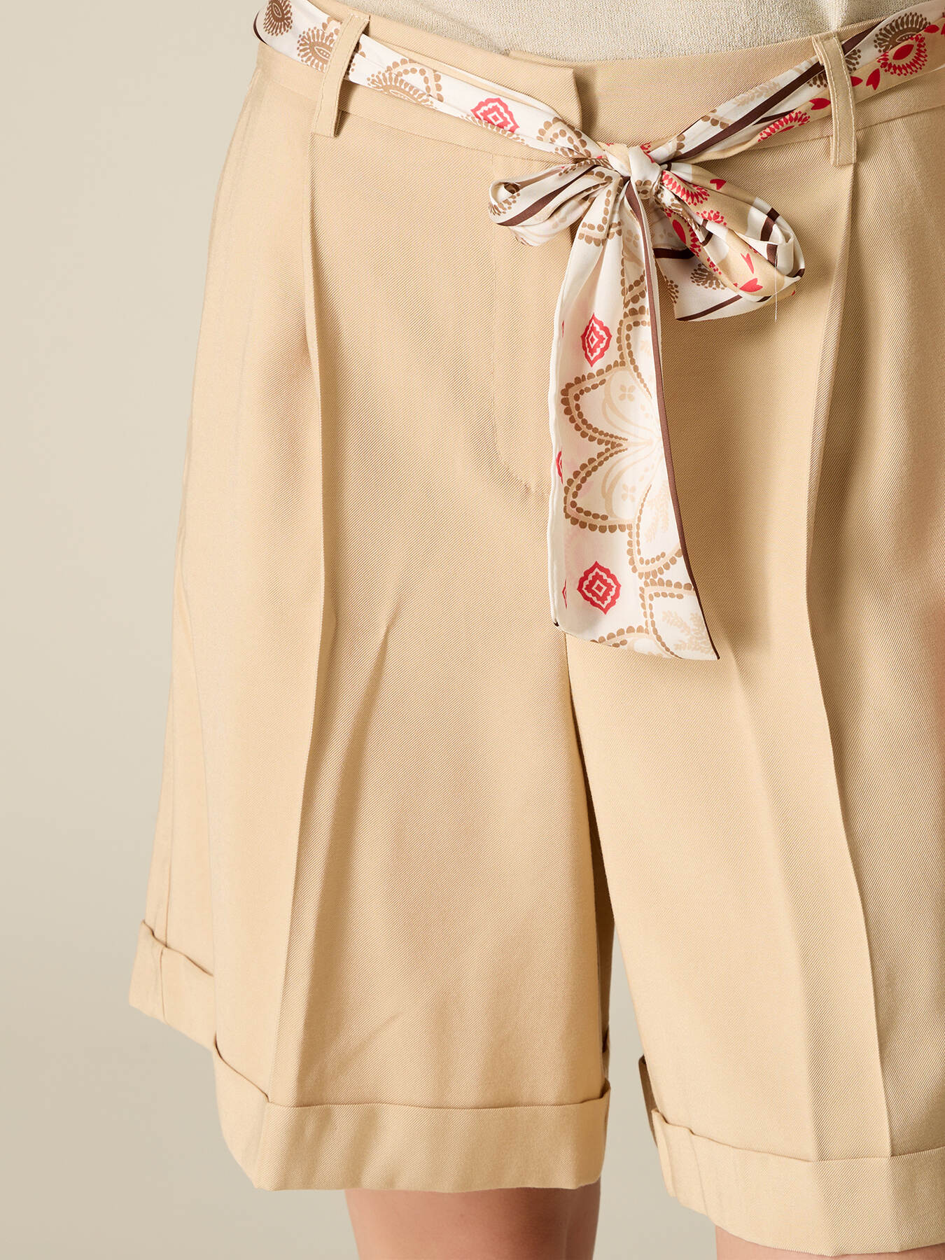 Bermuda mit gemustertem G&uuml;rtel image number 2