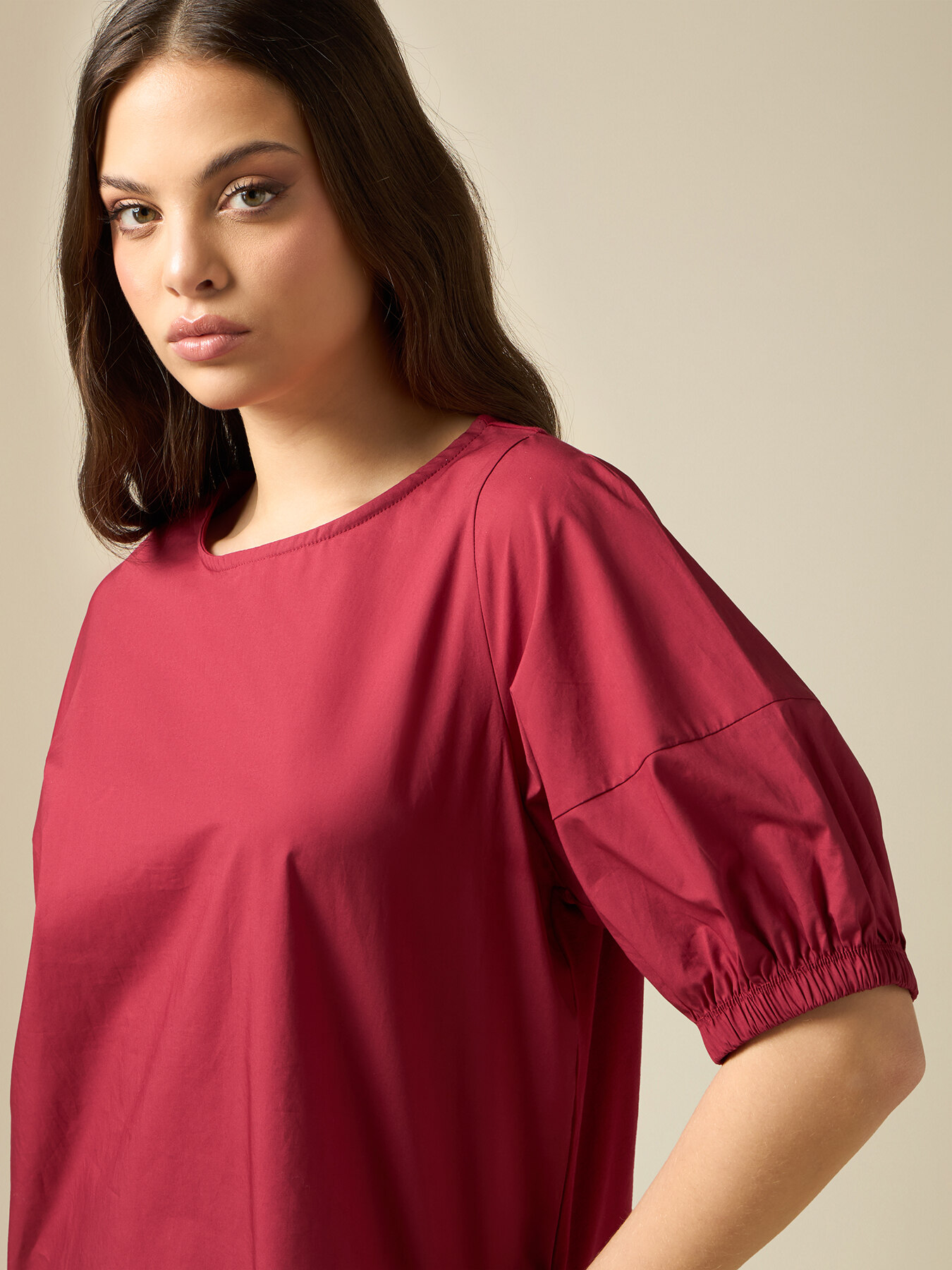 T-Shirt aus zwei verschiedenen Materialien eco-friendly image number 2