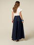Pantaloni wide leg con baschina in vita image number 1