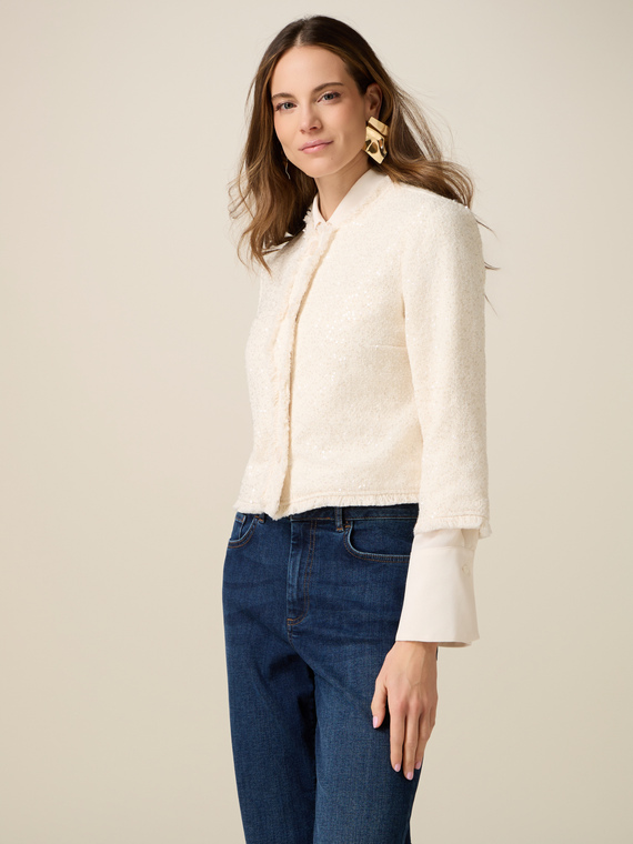 Short jacket with sequins