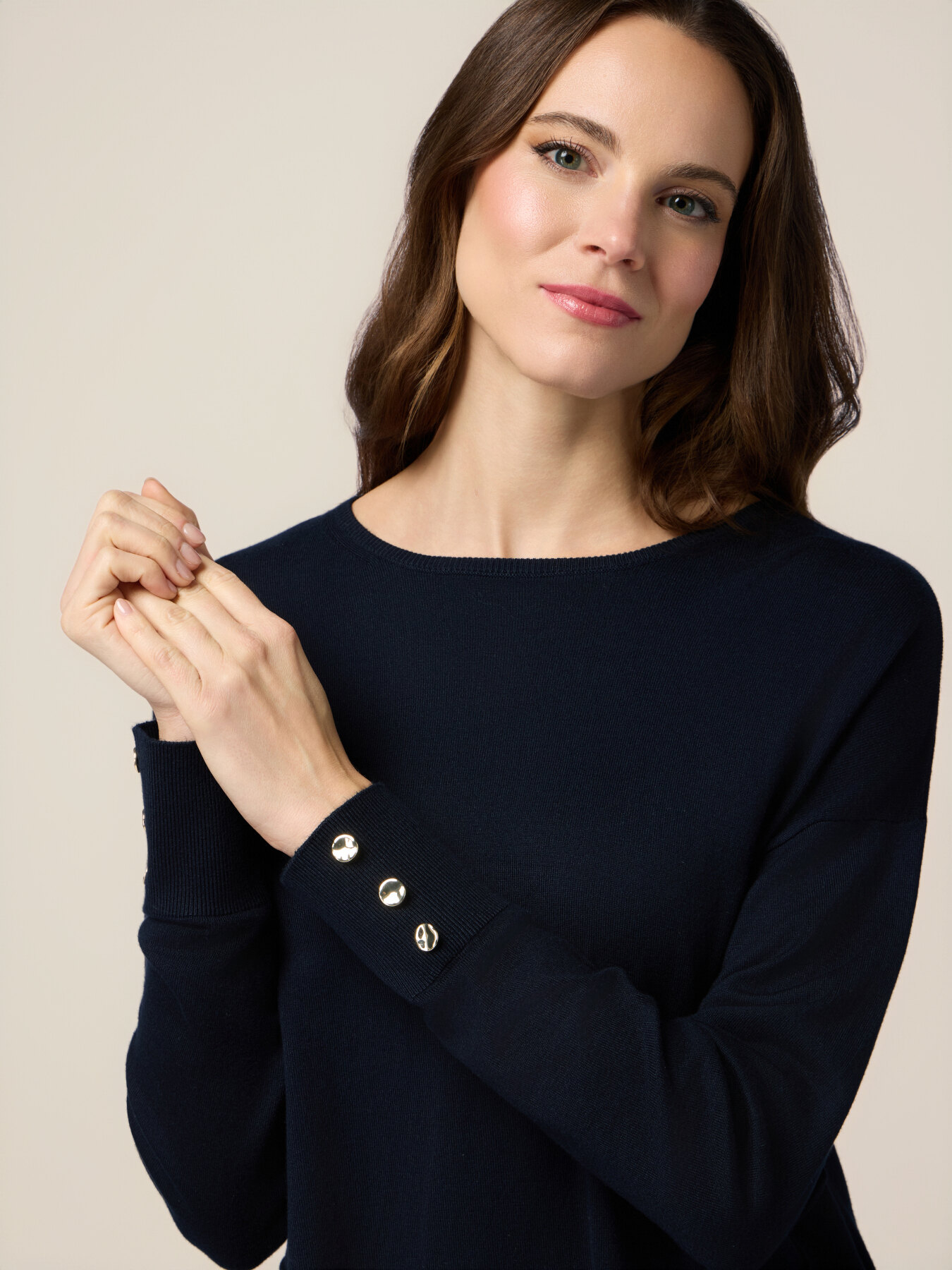 Boxy-Pullover mit Kn&ouml;pfen am &Auml;rmelabschluss image number 2