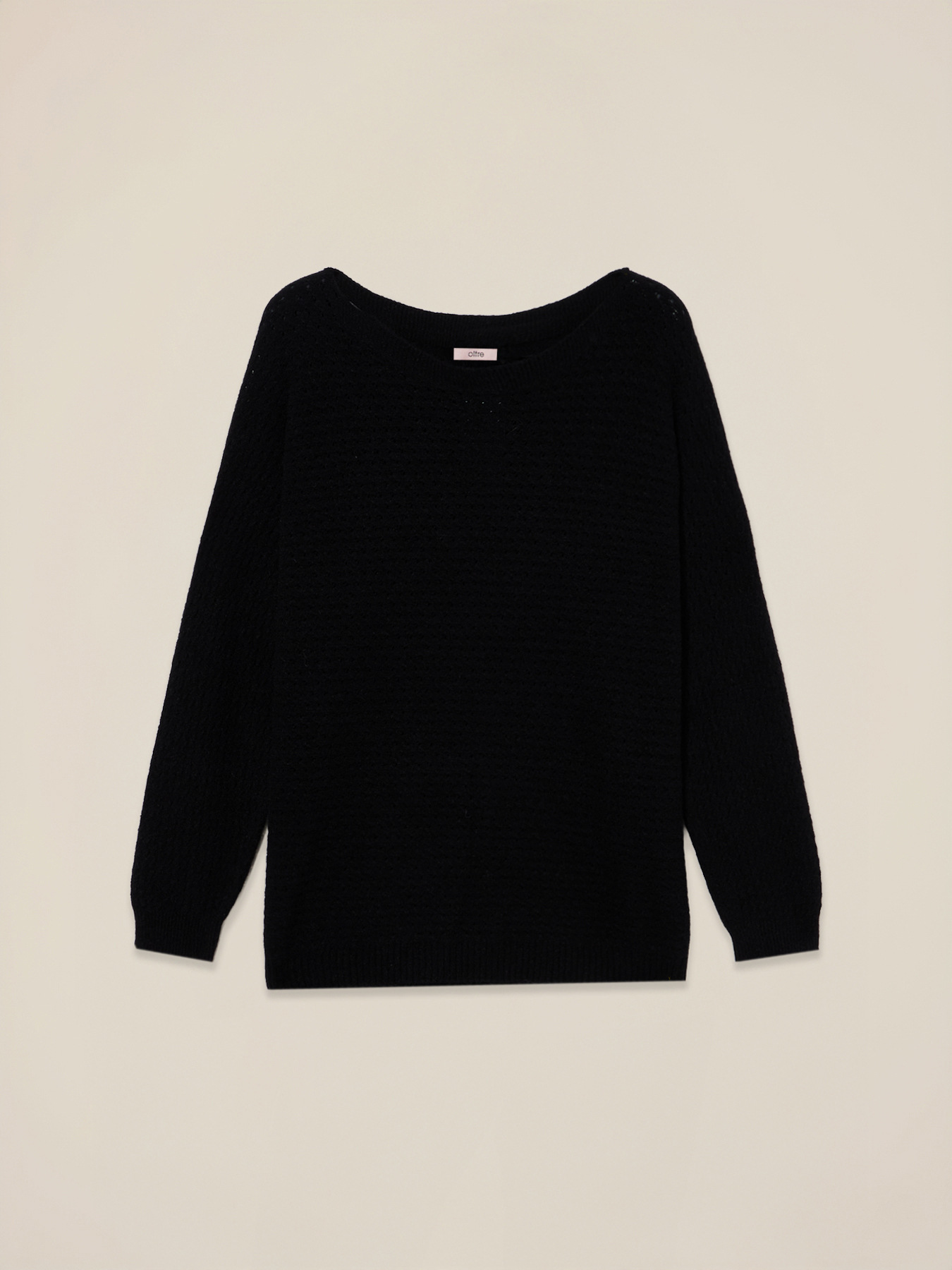 Viscose blend knit with openwork processing image number 3