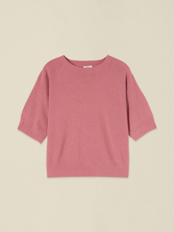 Short-length sweater in viscose blend