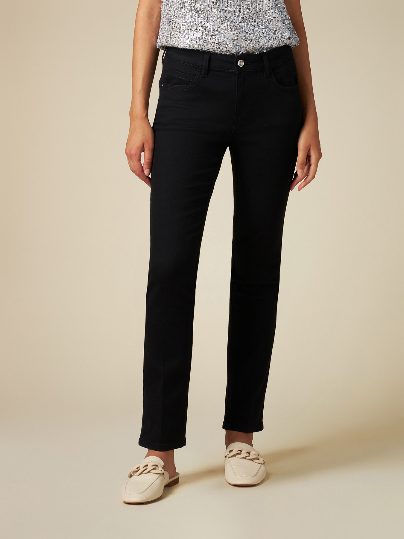 Vaqueros skinny negros en denim ecol&oacute;gico image number 3