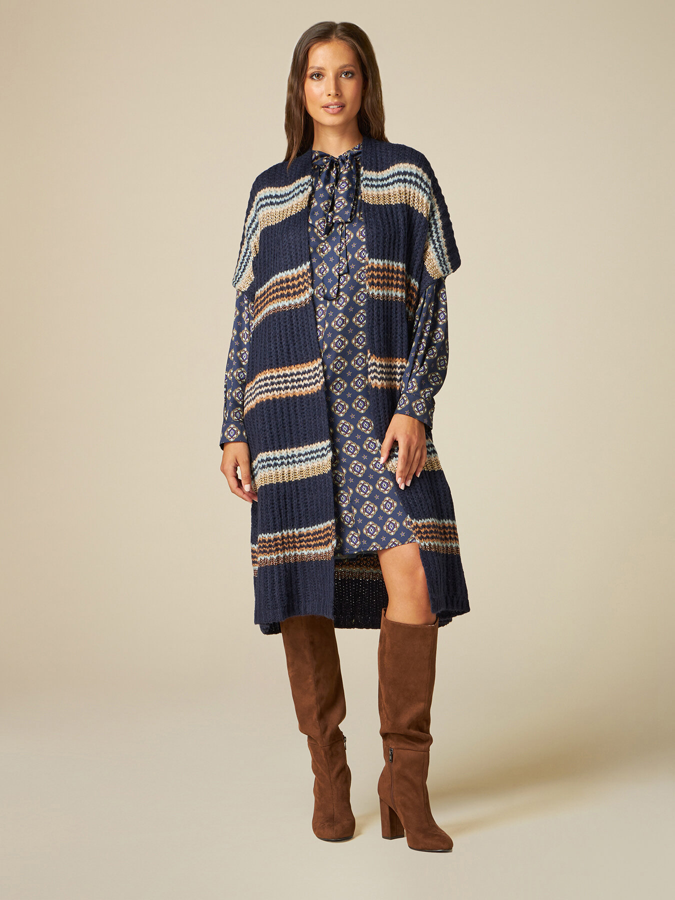 Maxi gilet in maglia misto lana image number 0