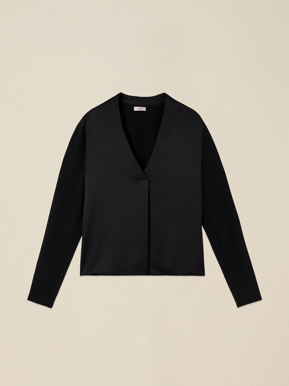 Two-material long sleeve T-shirt