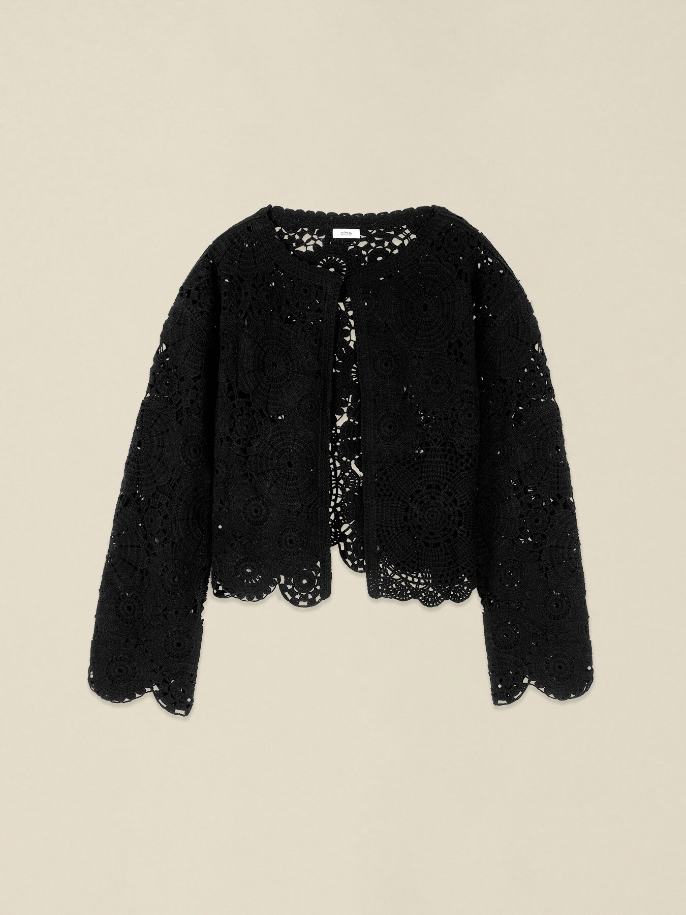 Short crochet cardigan image number 3