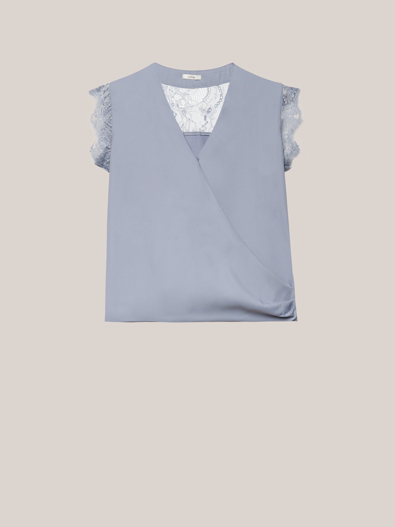 Spitzentop aus zwei verschiedenen Materialien image number 3