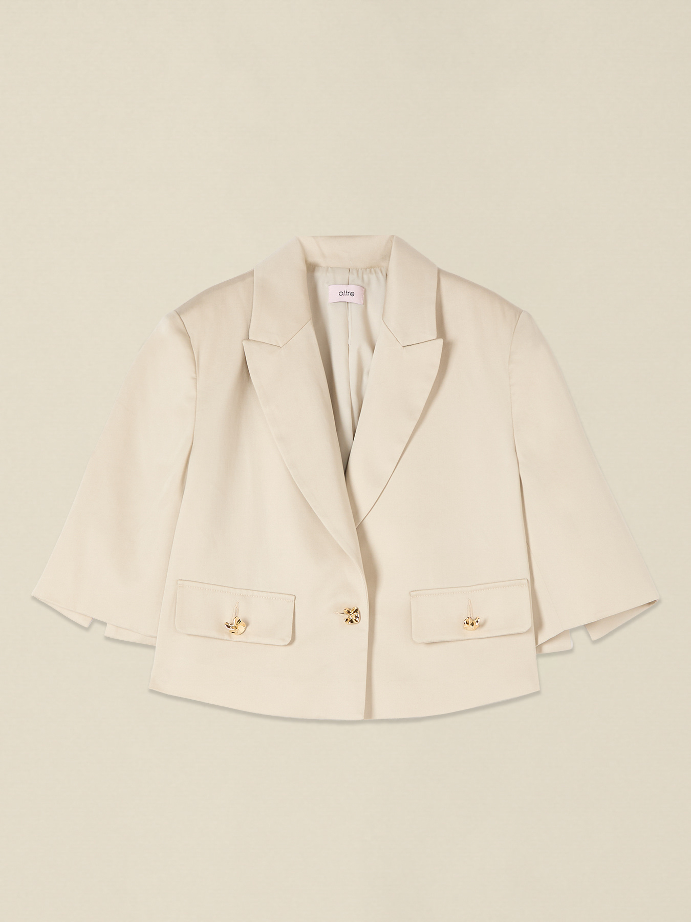 Chaqueta corta en lyocell con botones joya image number 3