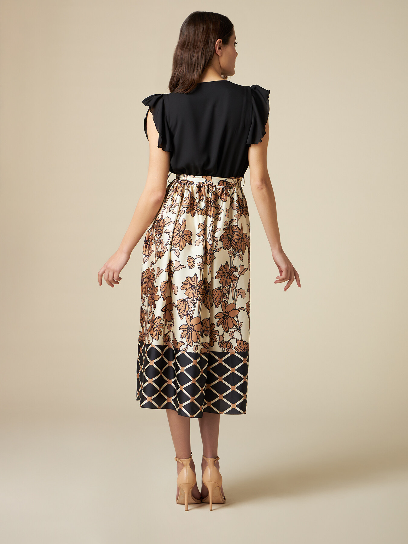 Robe avec jupe fantaisie image number 1