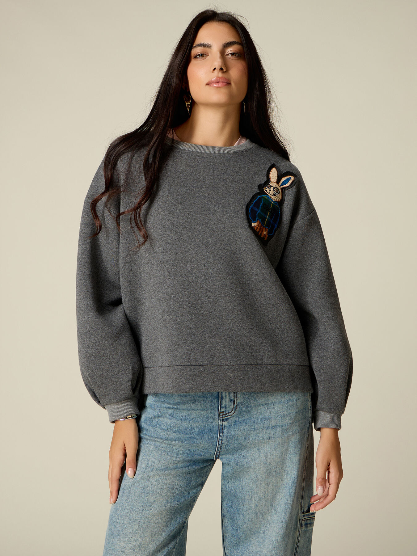 Rundhals-Sweatshirt mit Patch image number 0