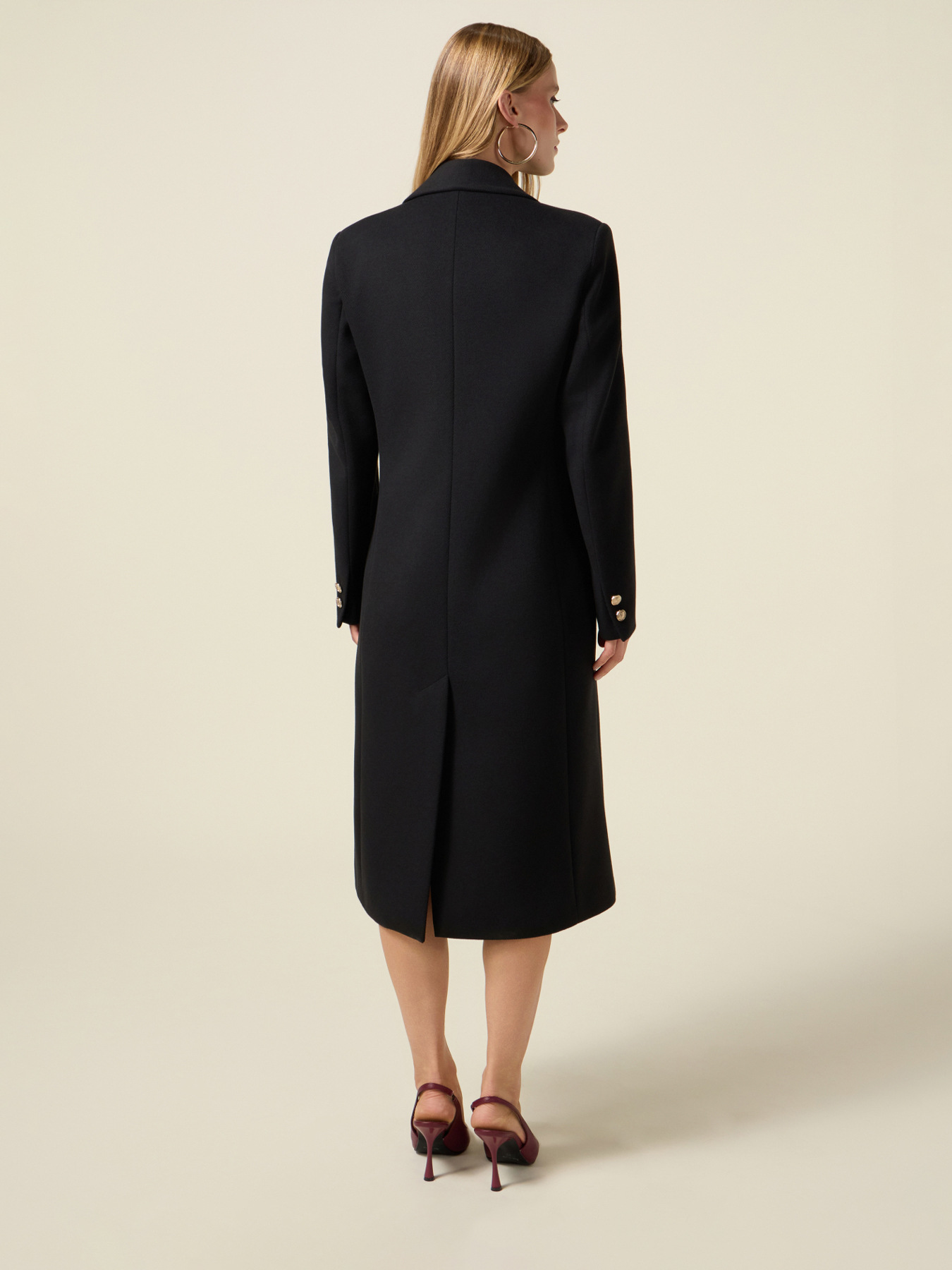 Long double-breasted coat image number 1