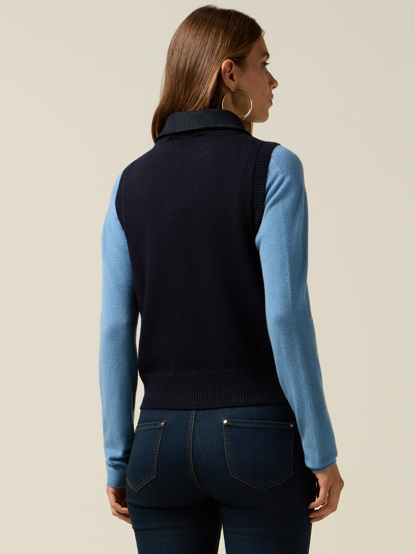 Knit vest with denim collar image number 1